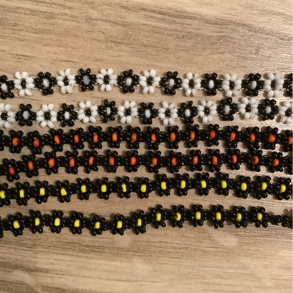 New vintage retro Flower power beaded choker necklace - Picture 4 of 5